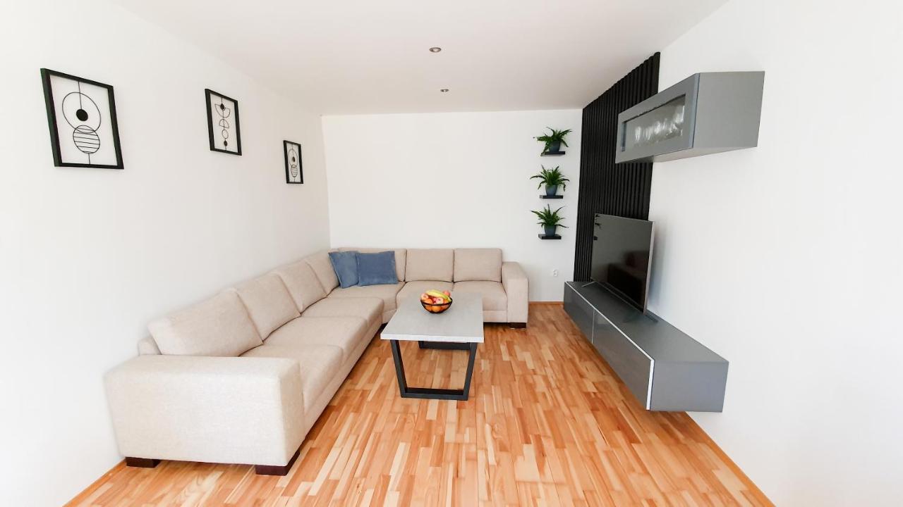 Apartman Love Bojnice Bagian luar foto